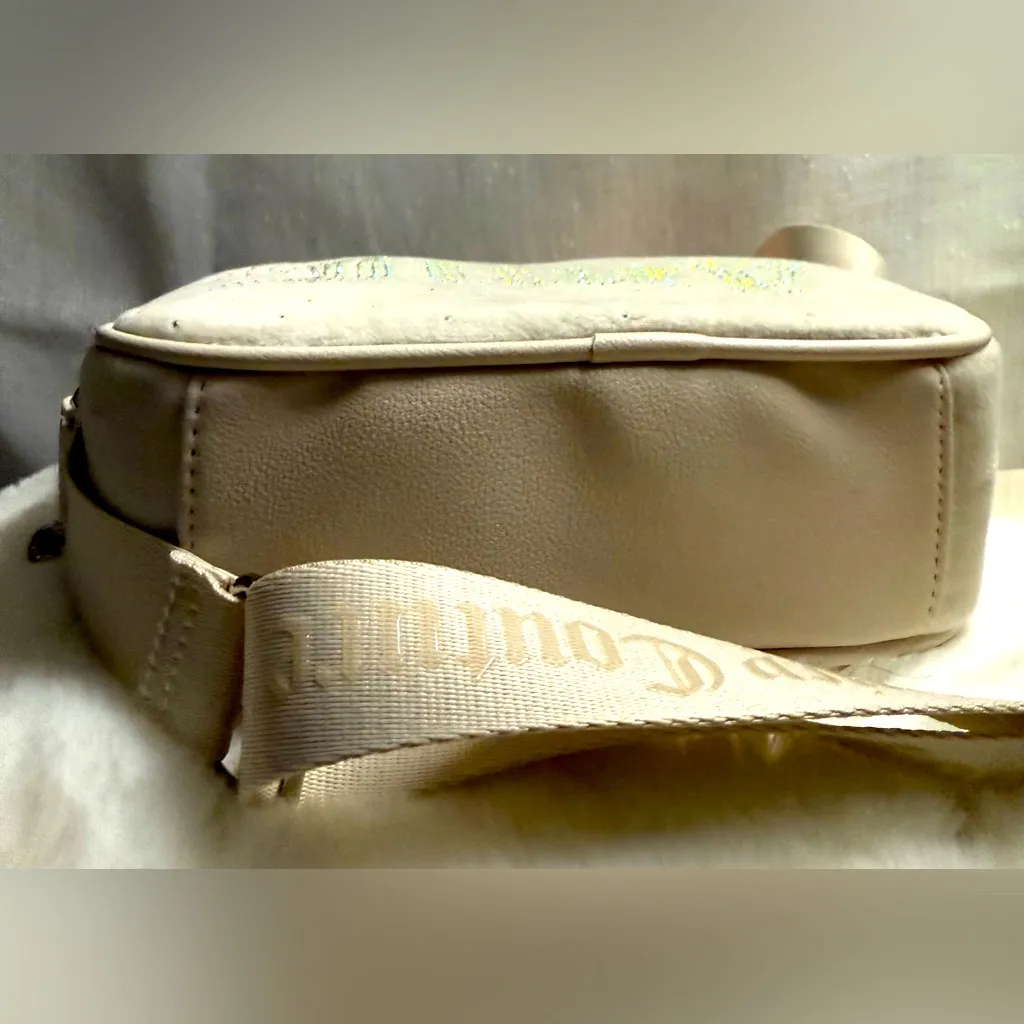 Juicy Couture NEW  White Fuzzy Camera Crossbody Bag - Image 8