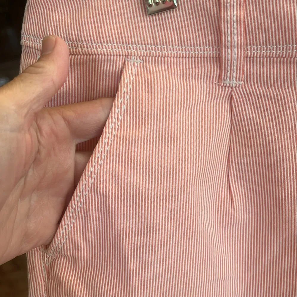 American Eagle Low Rise Shorts - Image 12