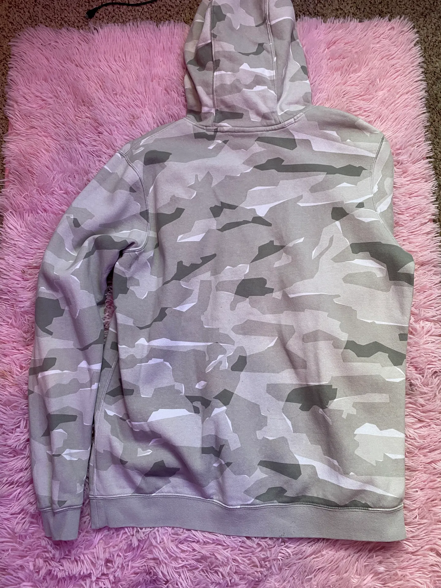 Nike Camo Sweatshirt - Image 3