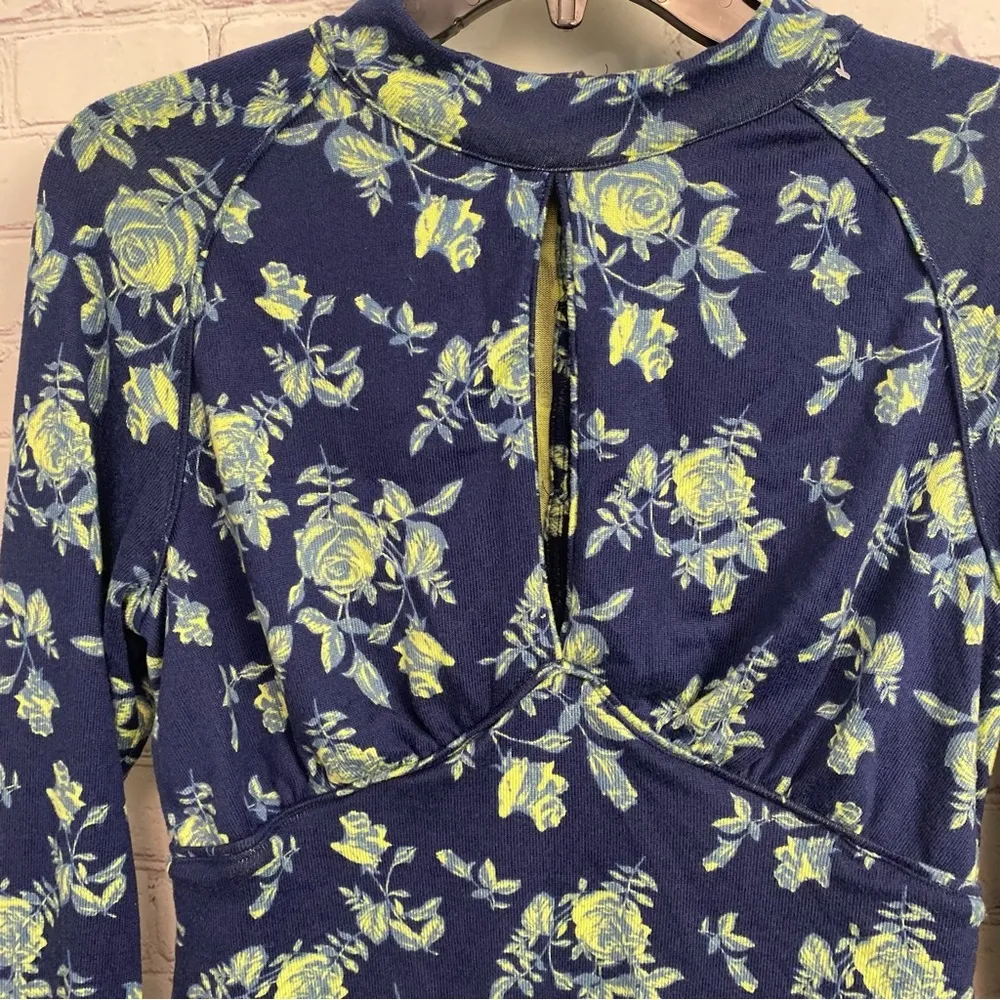 Free People Dinner Party Floral Mock Neck cottagecore floral top Small retro - Image 4