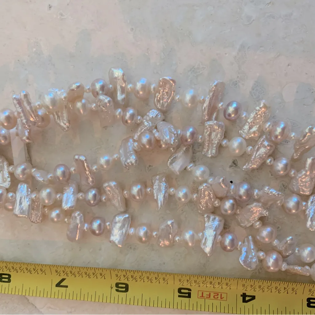 Stylish Freshwater Biwa & Round & Oval Pearl Bracelet White - Image 4