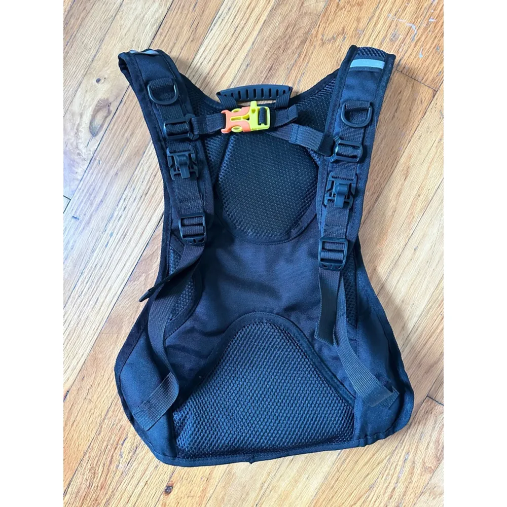 Hydration Backpack With 2 Liter Hydration Reservoir Red - Image 5