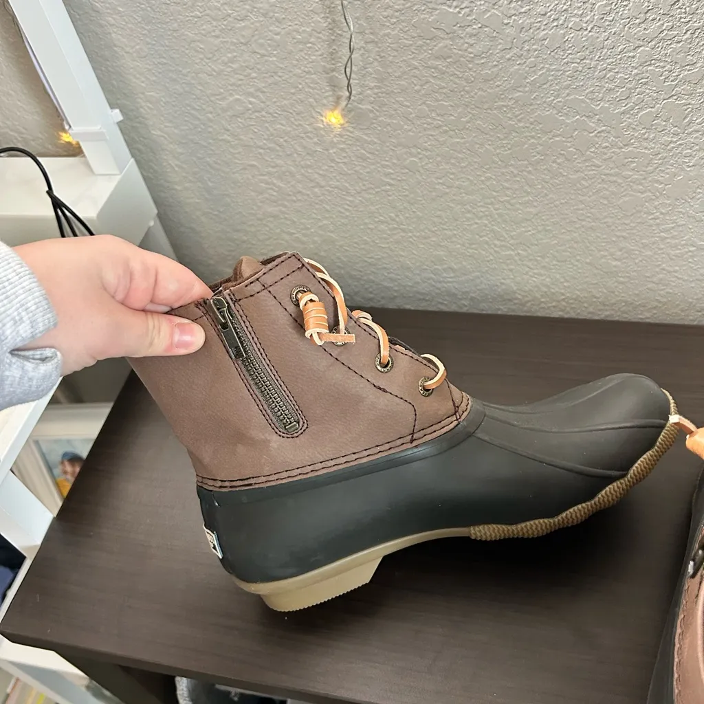 Sperry | Saltwater Duck Boot in tan size 7 - Image 6