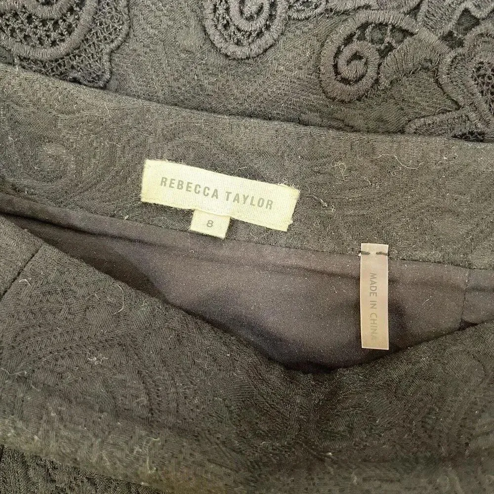 Rebecca Taylor Pique Floral Lace-Hem Fitted Tube Skirt in Black Size 8 - Image 5