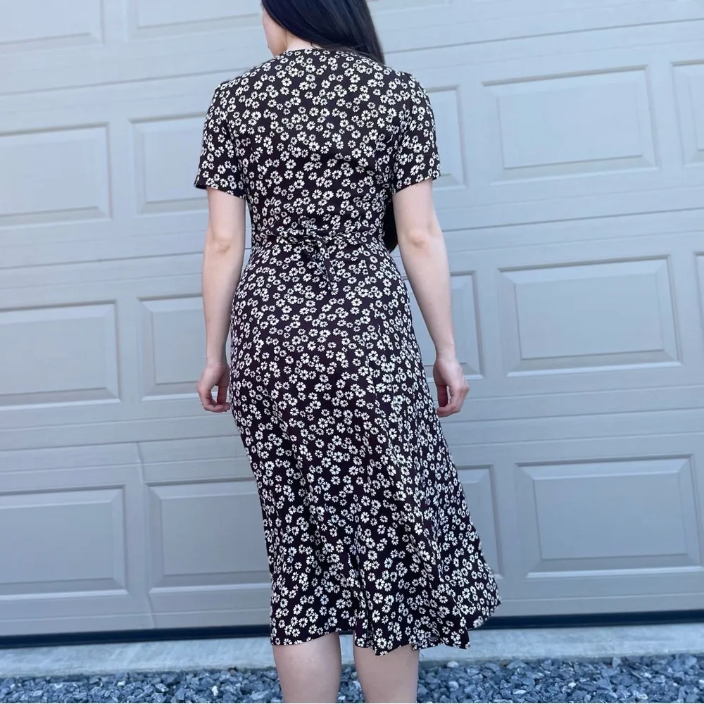 Locklan Floral Short Sleeve Button Front Midi Dress 4 - Image 5