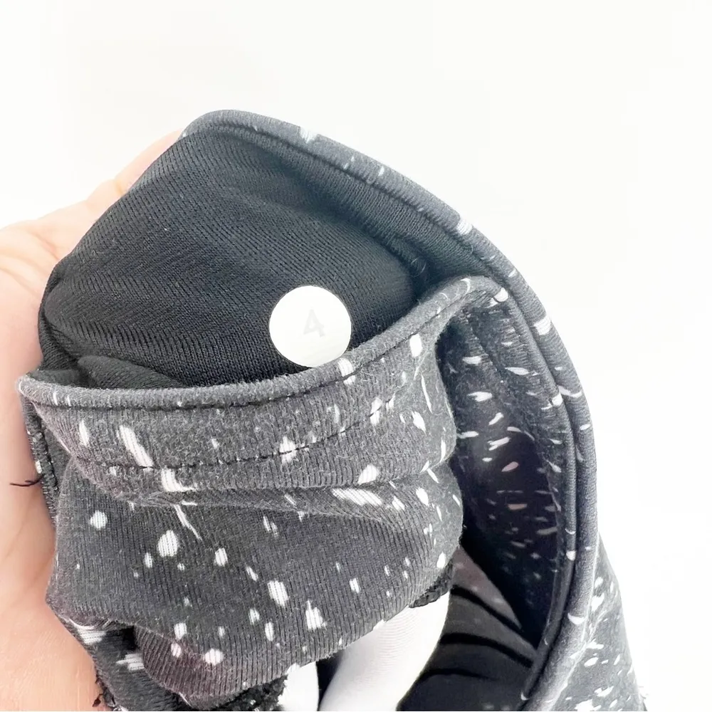 Lululemon Drop It Like It’s Hot Leggings 4 Butterfly Texture - Image 9