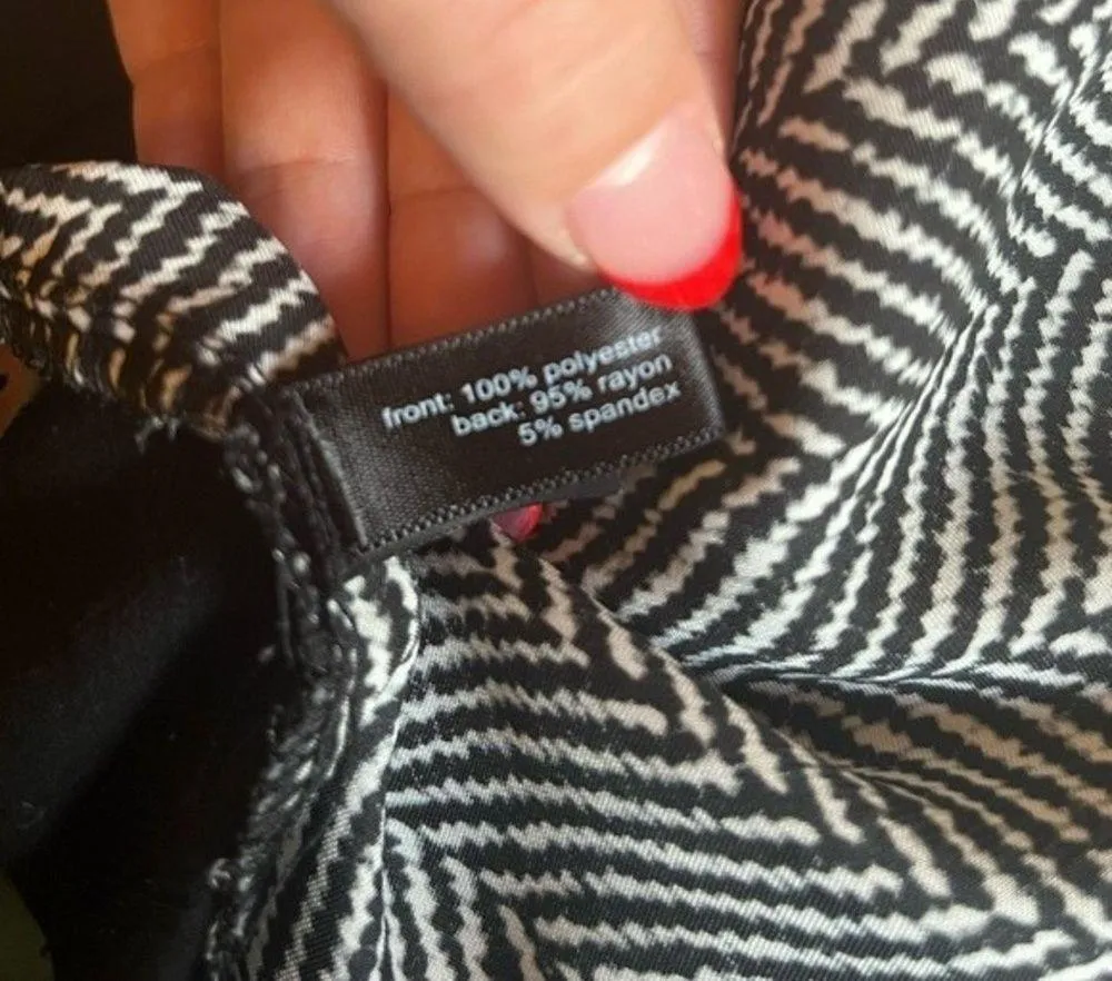 Women’s Black and White Blouse Size Small - Image 5