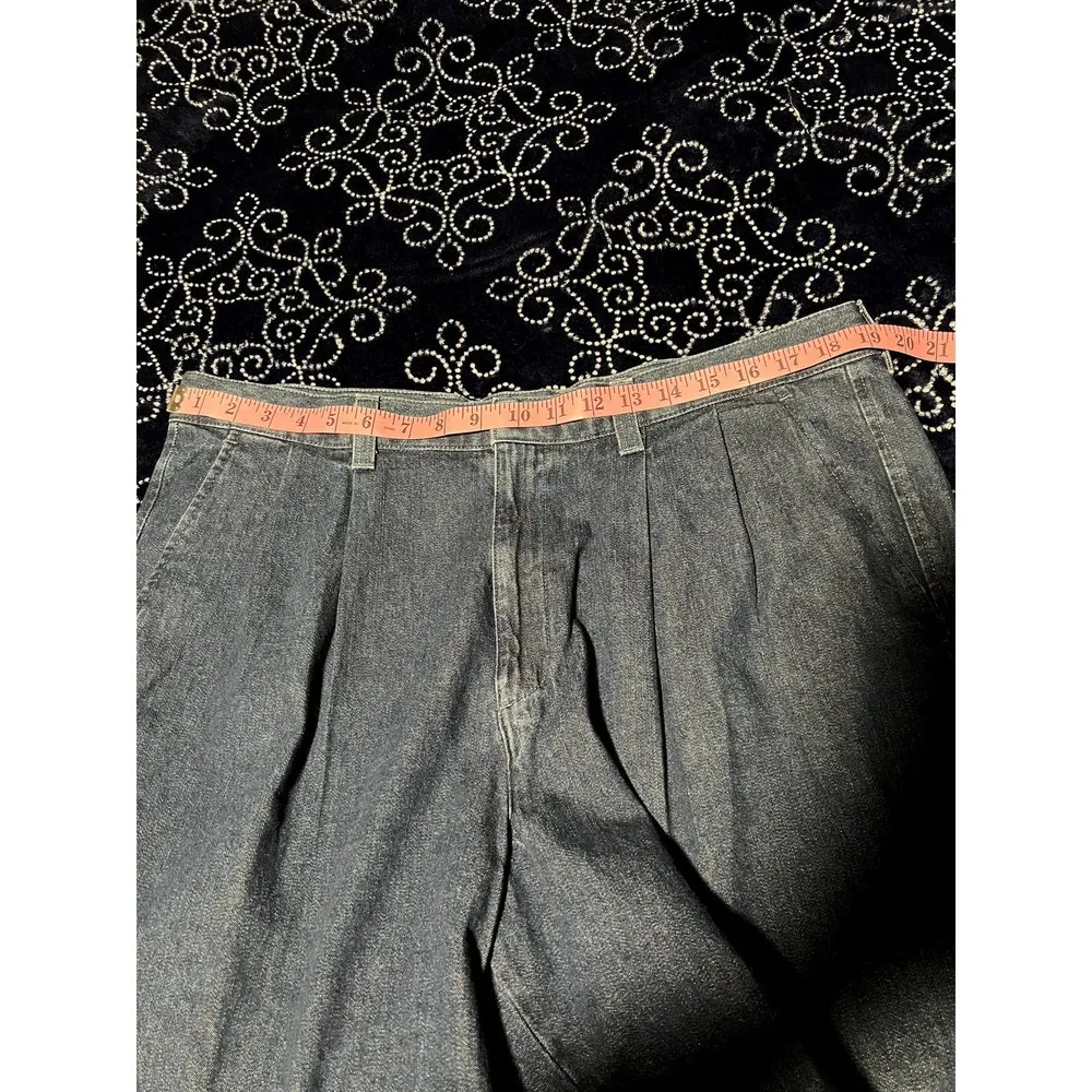 Lee women's size 22 cargo shorts mid-rise 5" mushroom color ultra soft waistband - Image 9