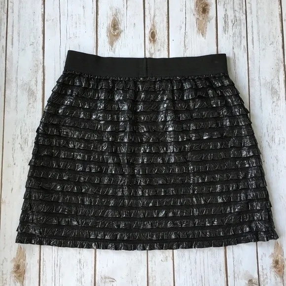 Kimchi Blue Urban Outfitters Mini Skirt Women L Y2K Ruffle Bandage Metallic Goth - Image 4