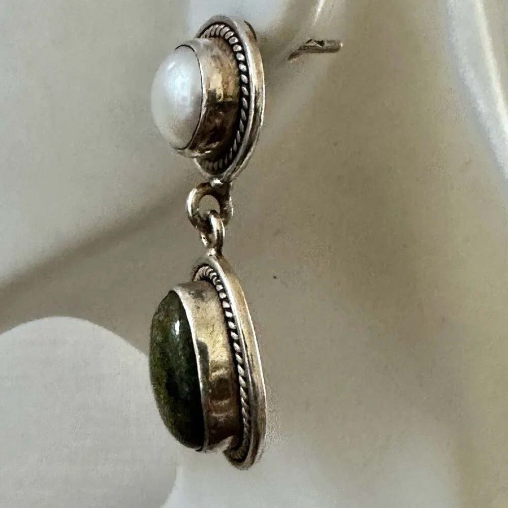 Sterling silver pearl and serpentine drop earrings - Image 4