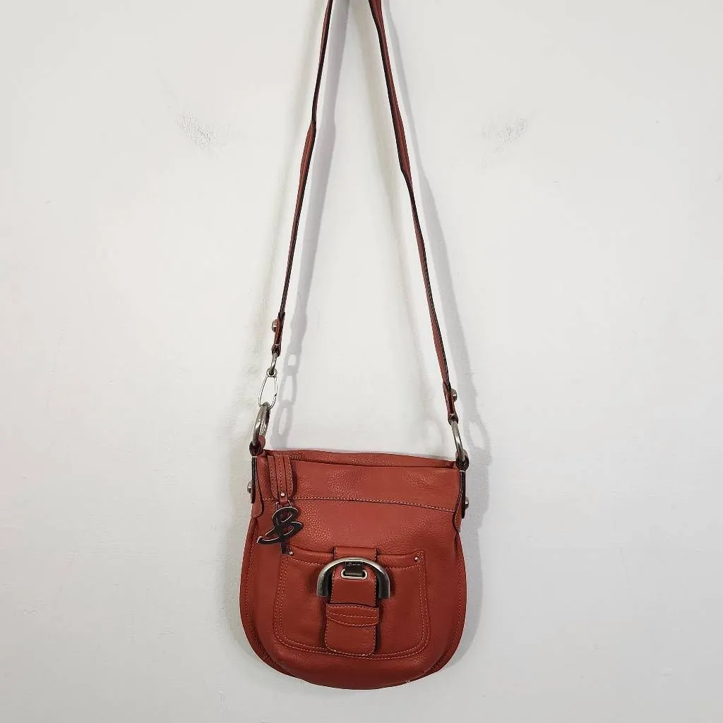 B Makowsky Terra Cotta Crossbody Bag Red - Image 4