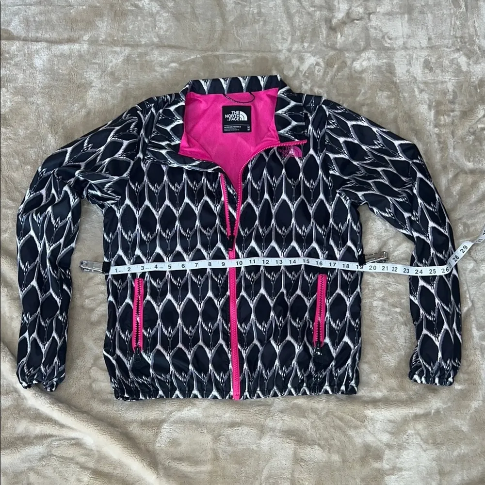 The North Face Black‎ and Pink Bomber Jacket Size Medium - Image 11