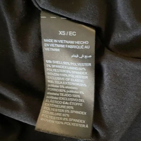 White House Black Market Floral‎ Print Tie VNeck Shell Black Blue China Sea - XS - Image 12