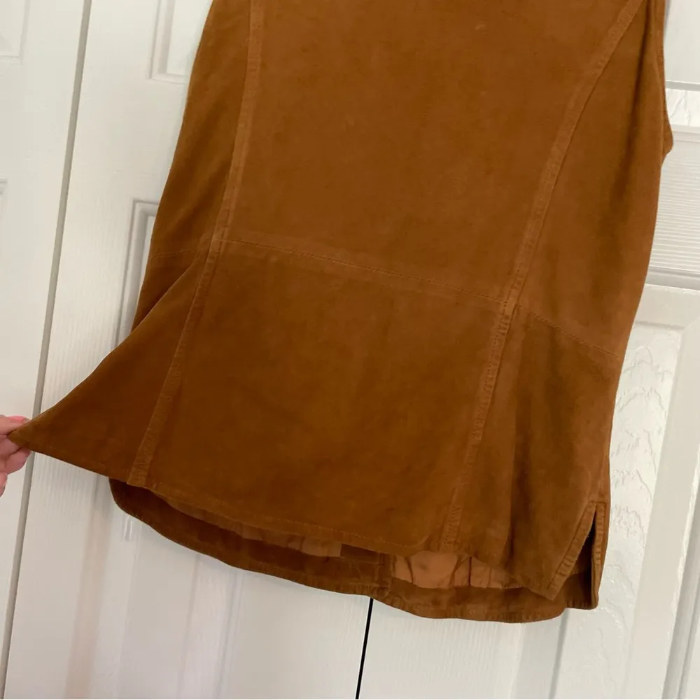 Les Copains Leather Vest Button Front Sz 44 Medium Cognac Brown Pockets Tan - Image 10