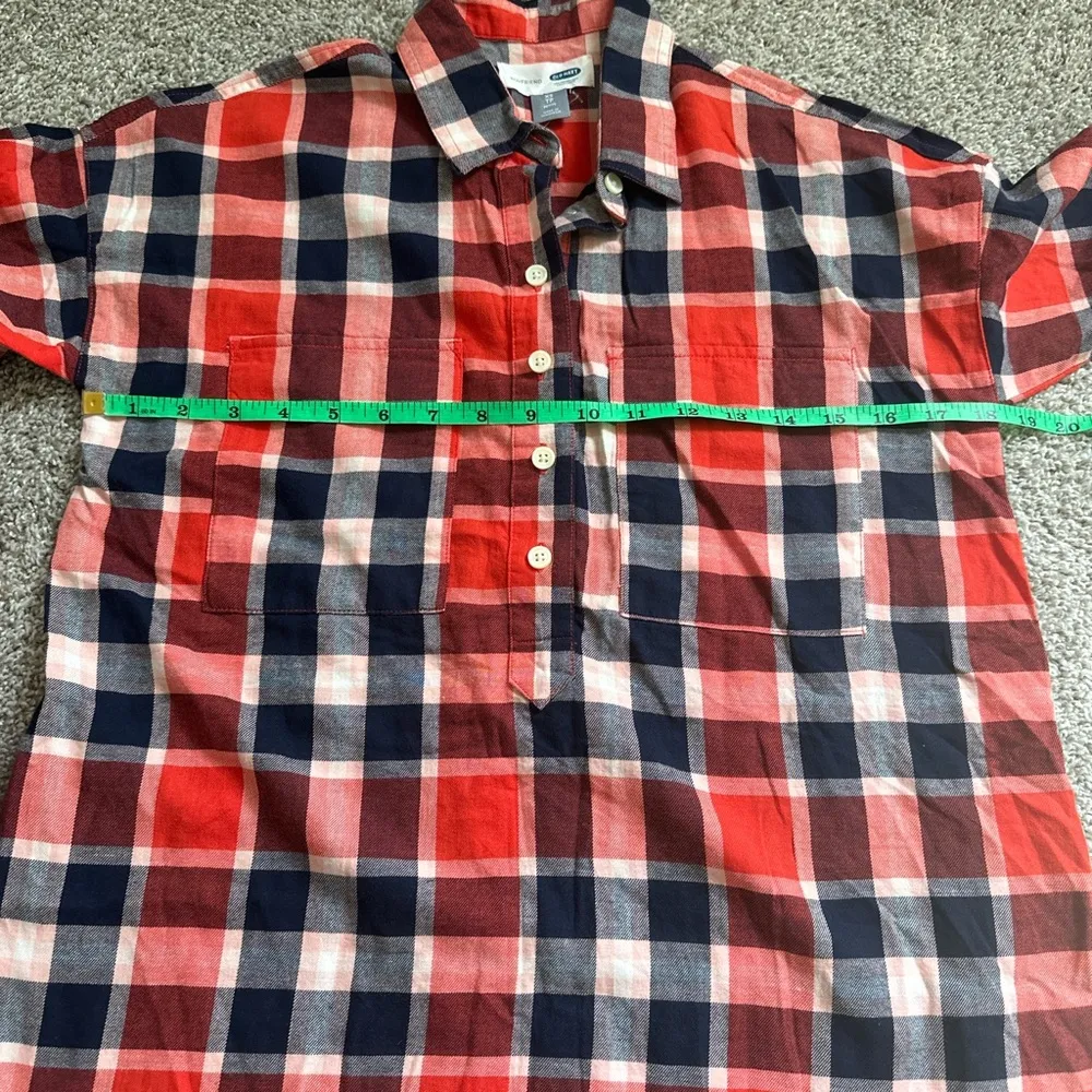 Old Navy  Red and Blue Plaid Button-Up Shirt - Image 3