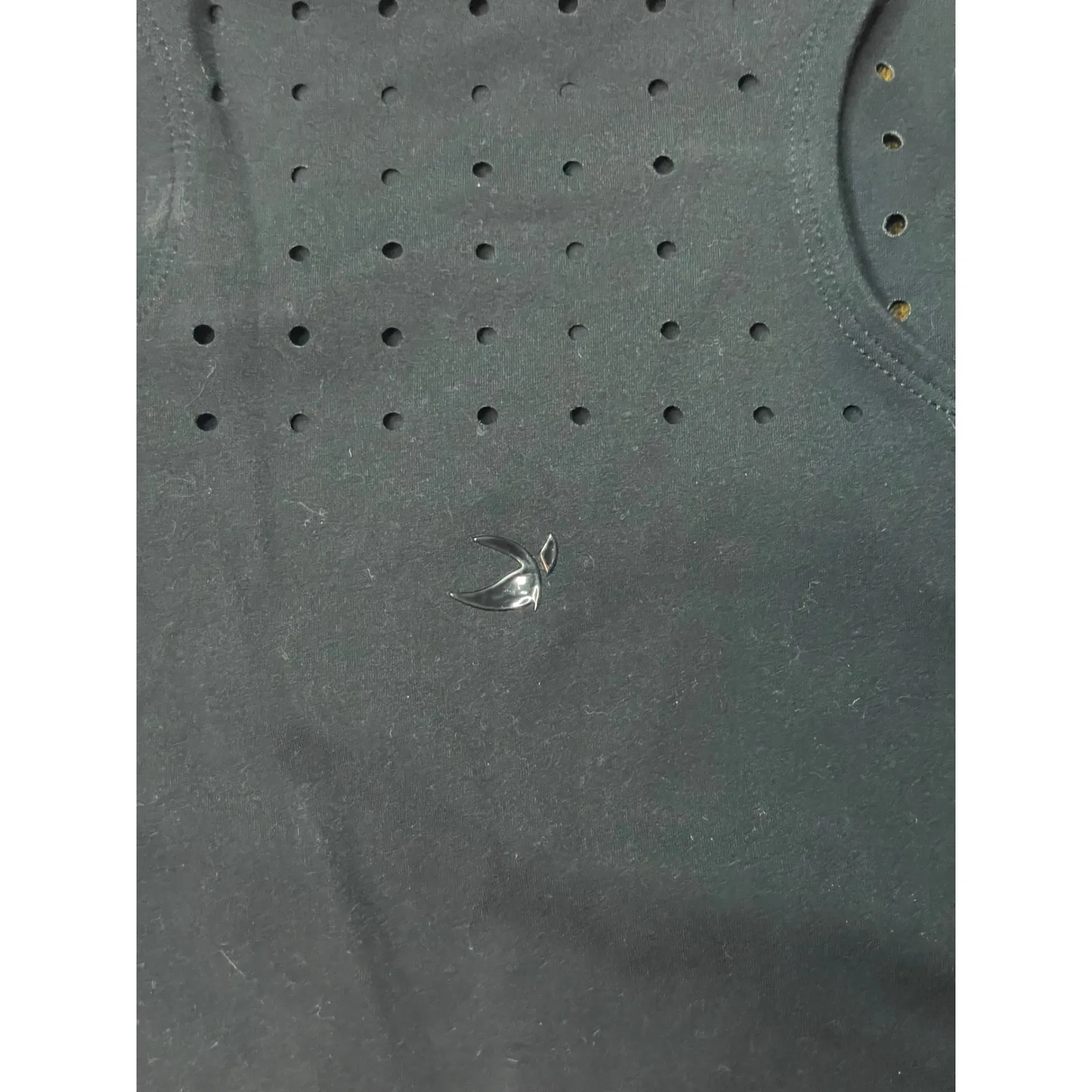 GLYDER Black Cutout Athletic Crop Top Tank Athletic Workout Yoga XS - Image 3