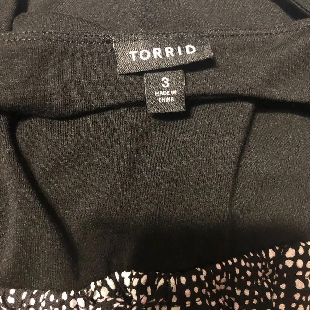 Torrid tank fit flare speckled dress torrid 3 fits size 22/24 3X‎  back cut out - Image 4