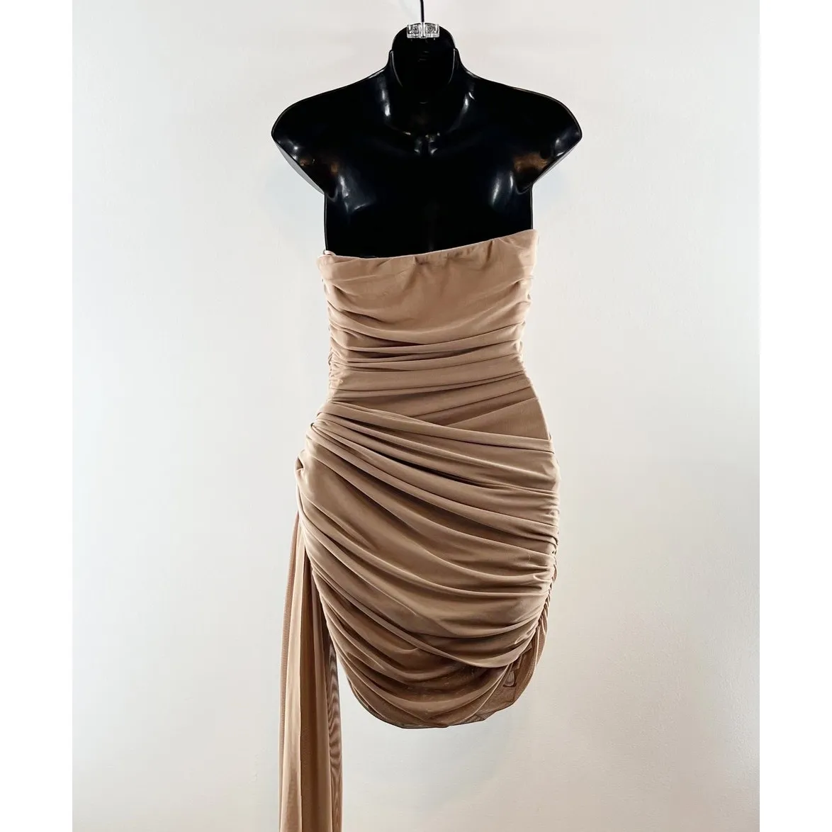 Bobbles & Lace Ruched Sweetheart Neck Strapless Mini Dress Taupe Brown Medium - Image 11