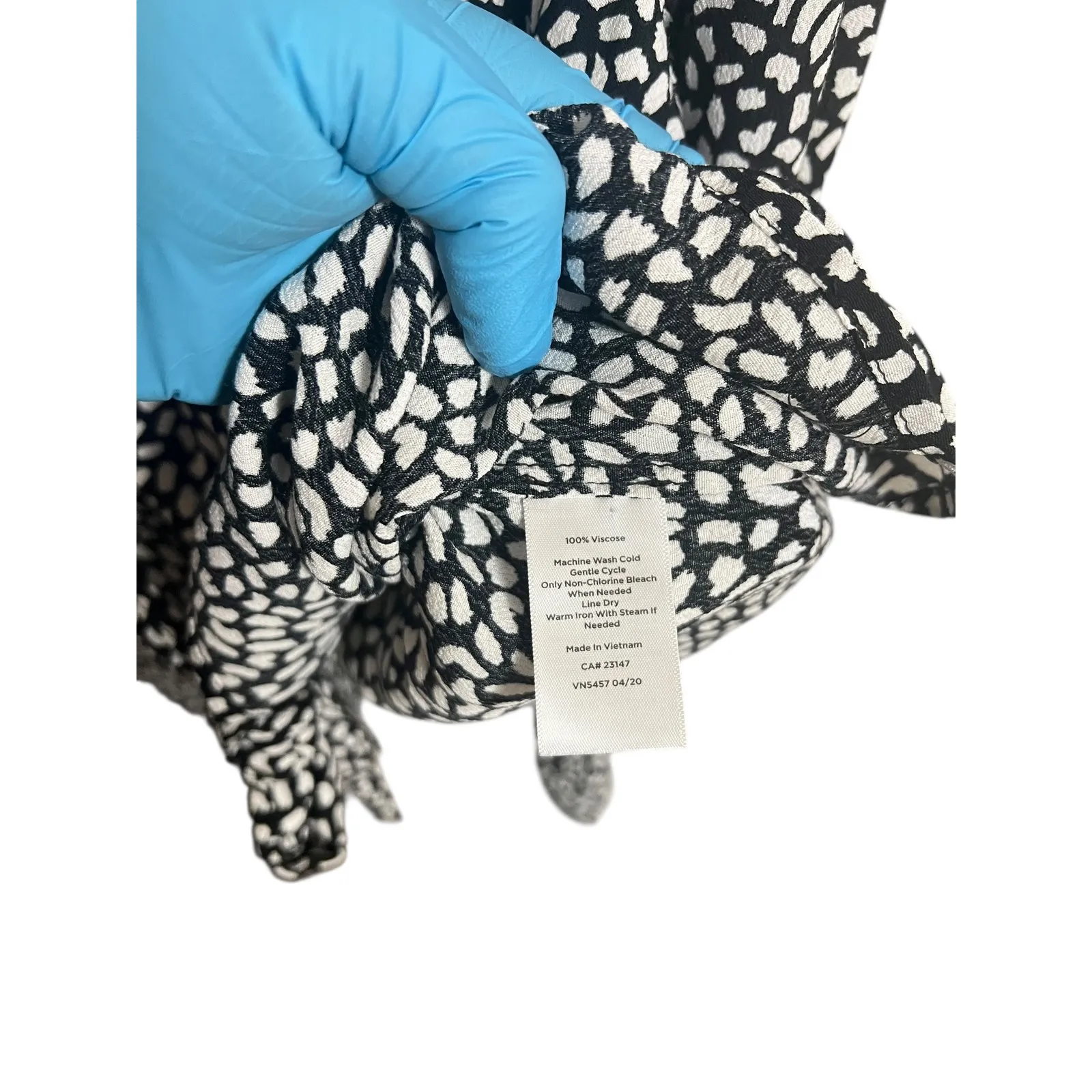 Talbots Women's XL Faux Leopard Print Wrap Blouse Black White Holiday Party Top - Image 4