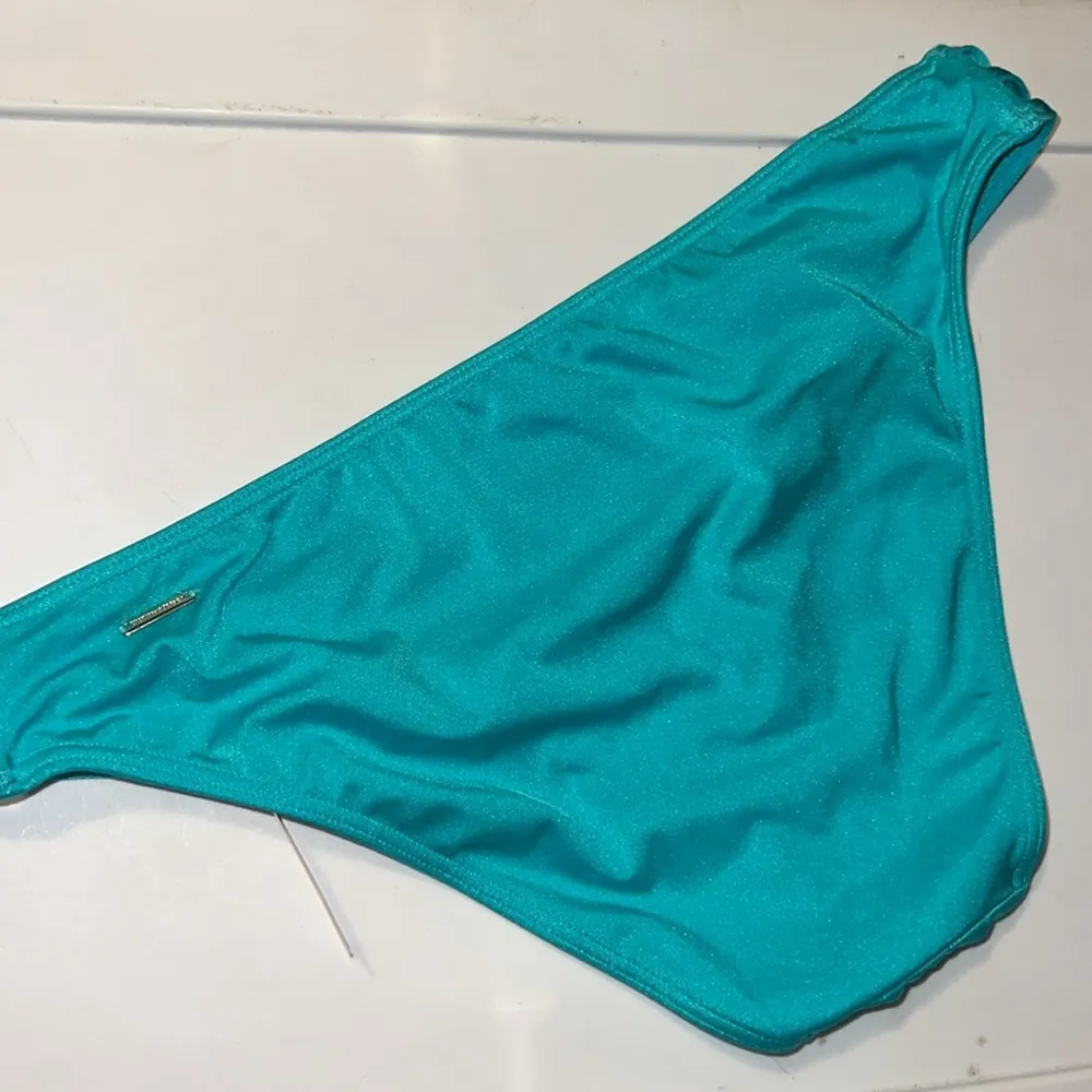 Victoria’s Secret swim bottoms Medium NEW - Image 5