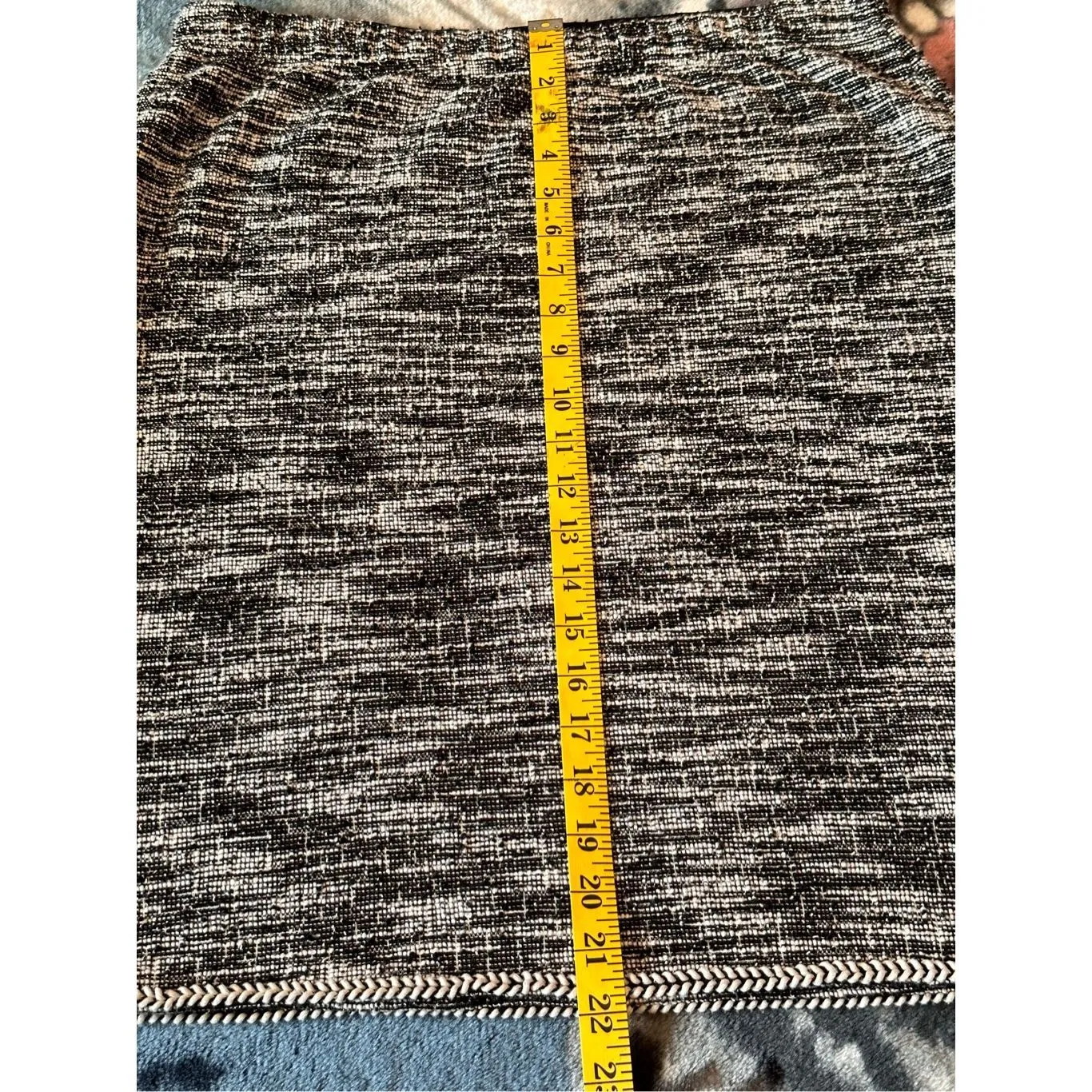 Women’s Max Studio Tweed Pencil Skirt Black White Elastic Waist L - Image 6