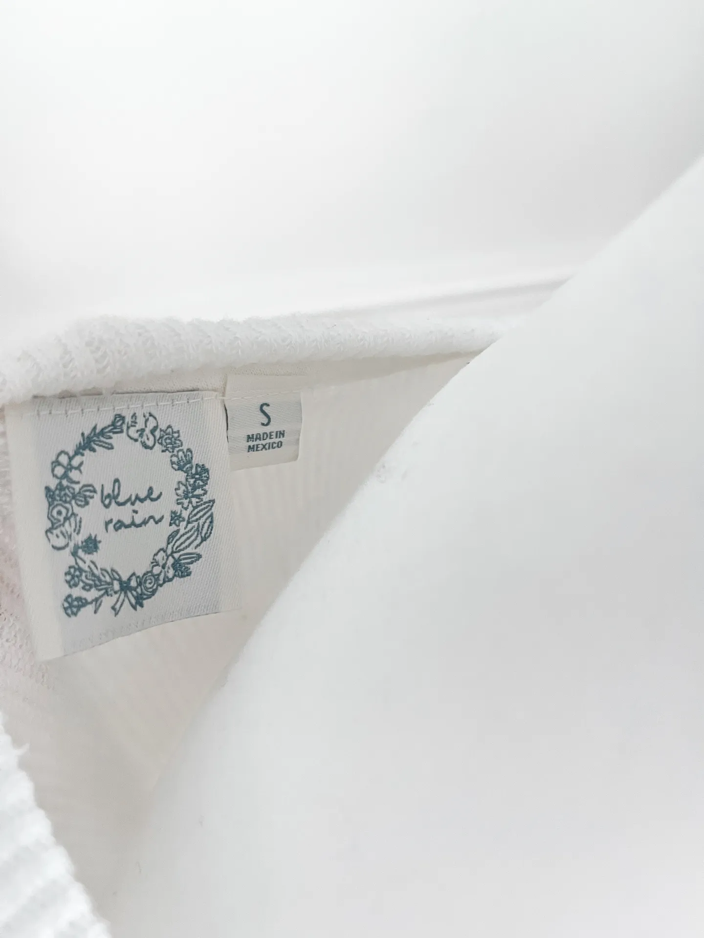 Blue Rain Omelia Contrast Sleeve Top - Image 5