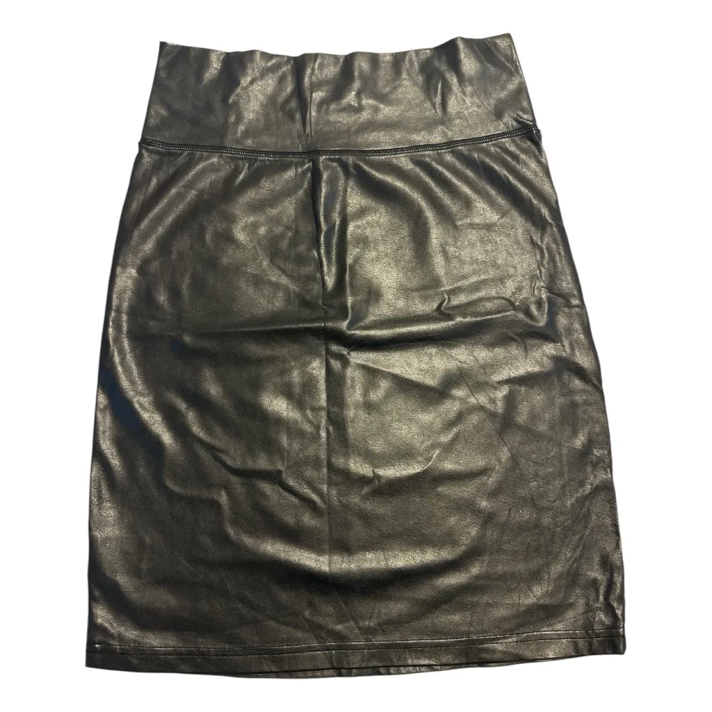 Wilfred Aritzia Faux Leather Skirt Size Medium - Image 2