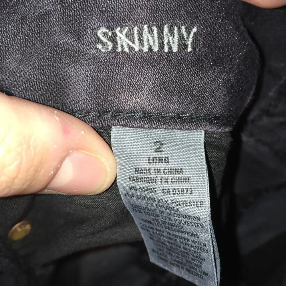 American Eagle bleach dyed cropped skinny bermudas - Image 3