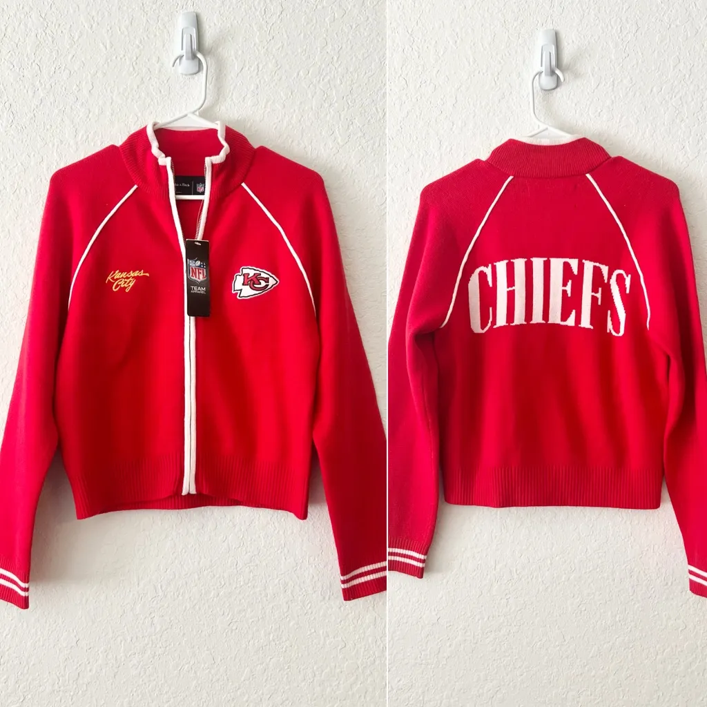 NWT Abercrombie & Fitch NFL Kansas City Chiefs Red Mockneck Zipper Cardigan S - Image 3