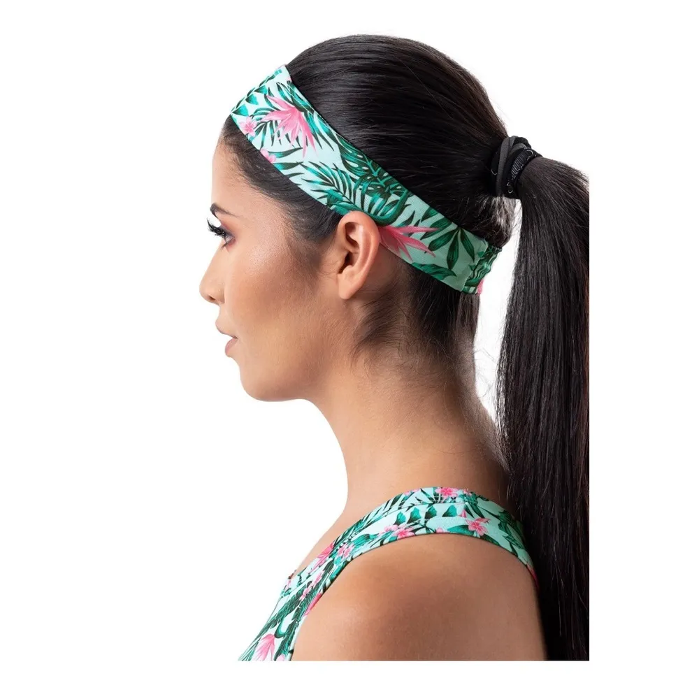 ATHLETIC WORKS Size Med Womens Capri Leggings Tank Top Headband Bundle Of 3 New - Image 8