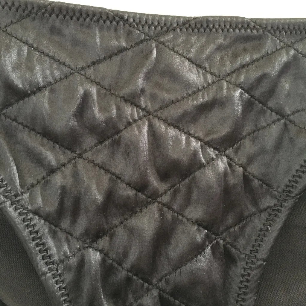 FINAL MARKDOWN Ladies skinny dip swimsuit bottom medium Black - Image 2