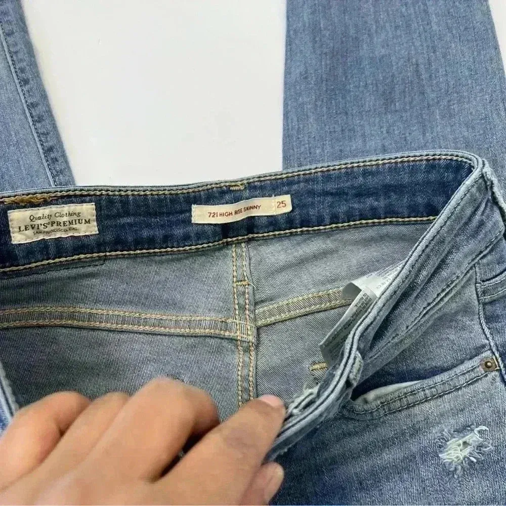 Levis 721 High Rise Skinny Jeans Denim Blue Dark Wash Womens Size‎ W25/L30 - Image 6