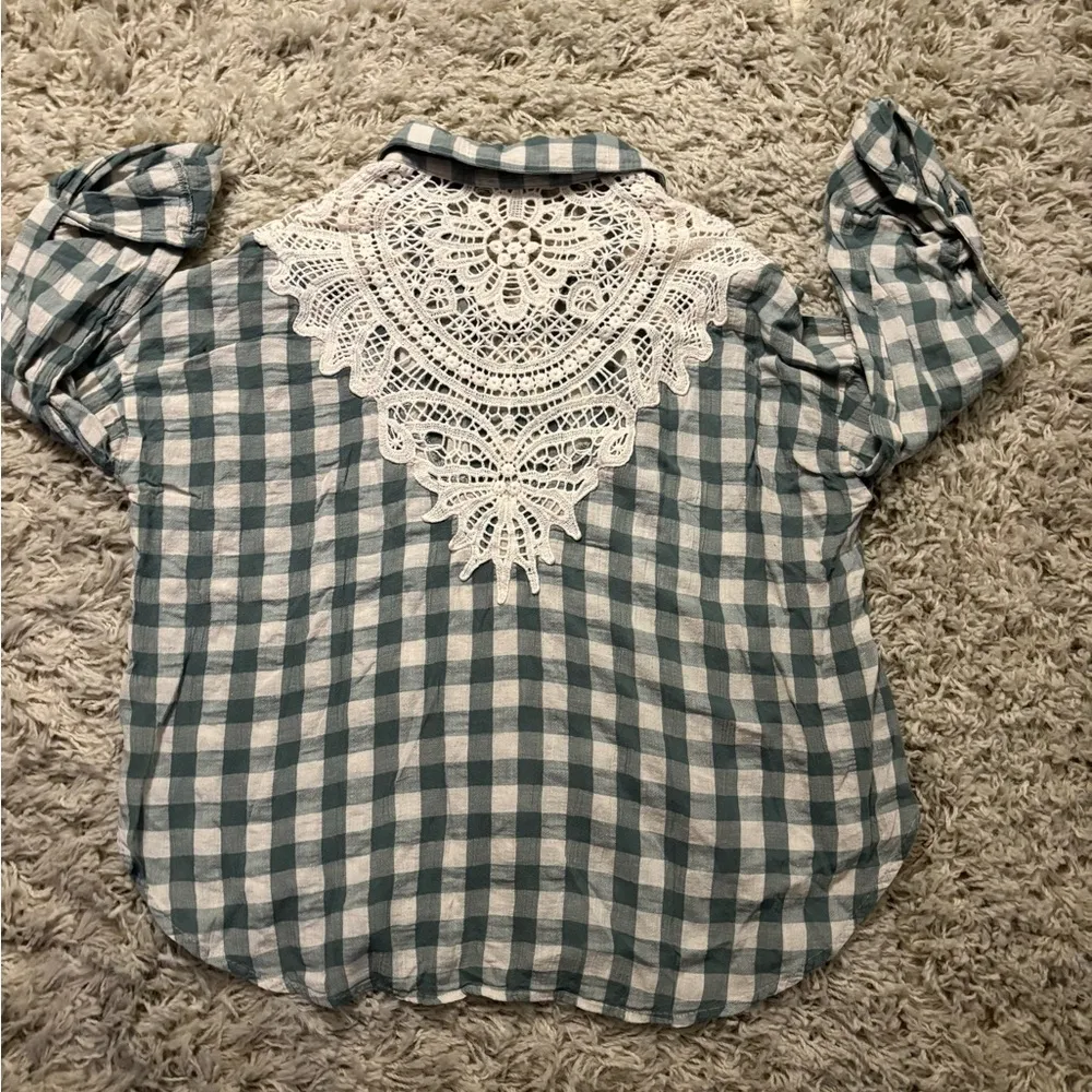Pretty Good Green and White Button Down Shirt Size M - Image 5