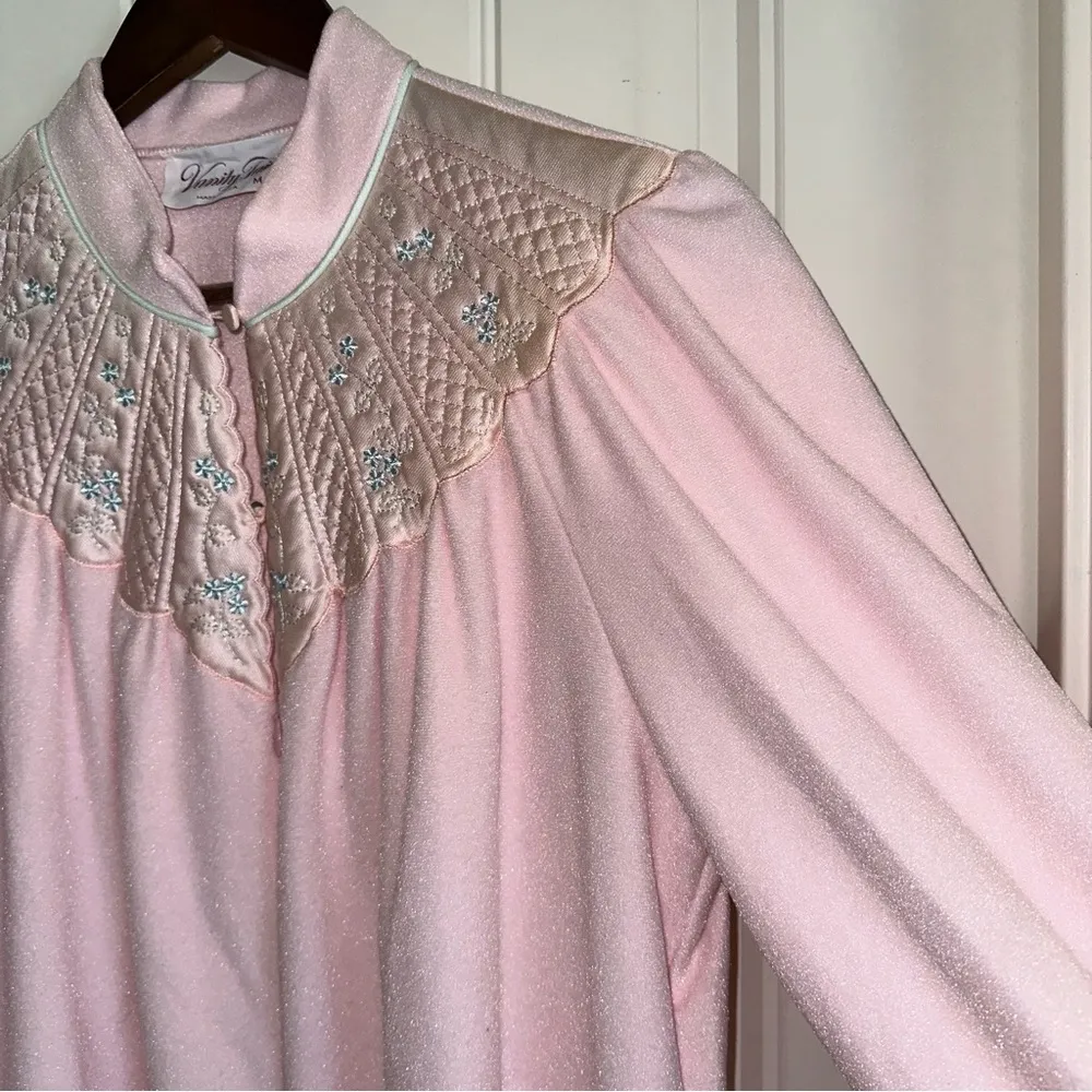 Vanity fair vintage pink, long, soft house, coat robe, women, M - Image 4