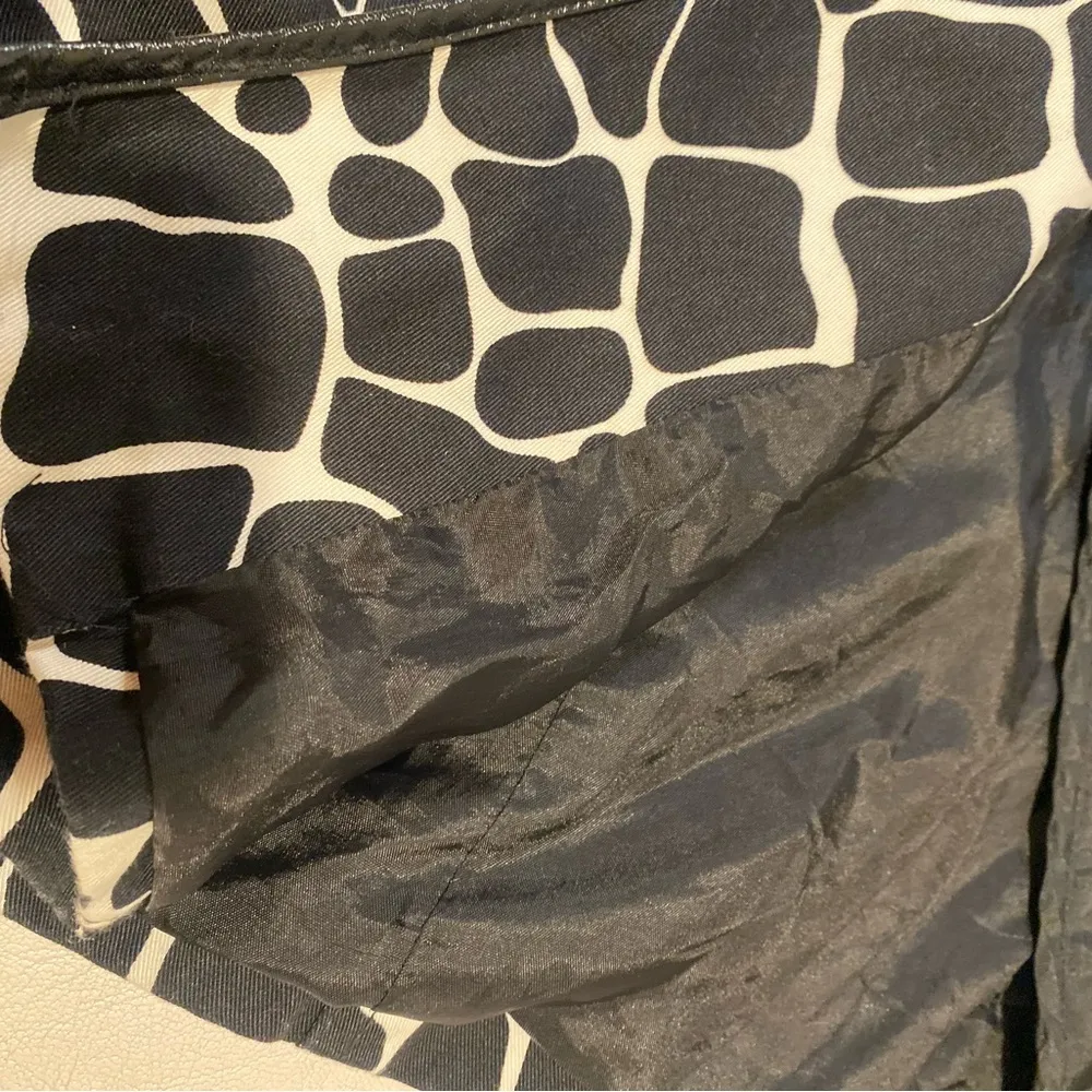 INC International Concepts Black and White Patterned Coat - Image 8