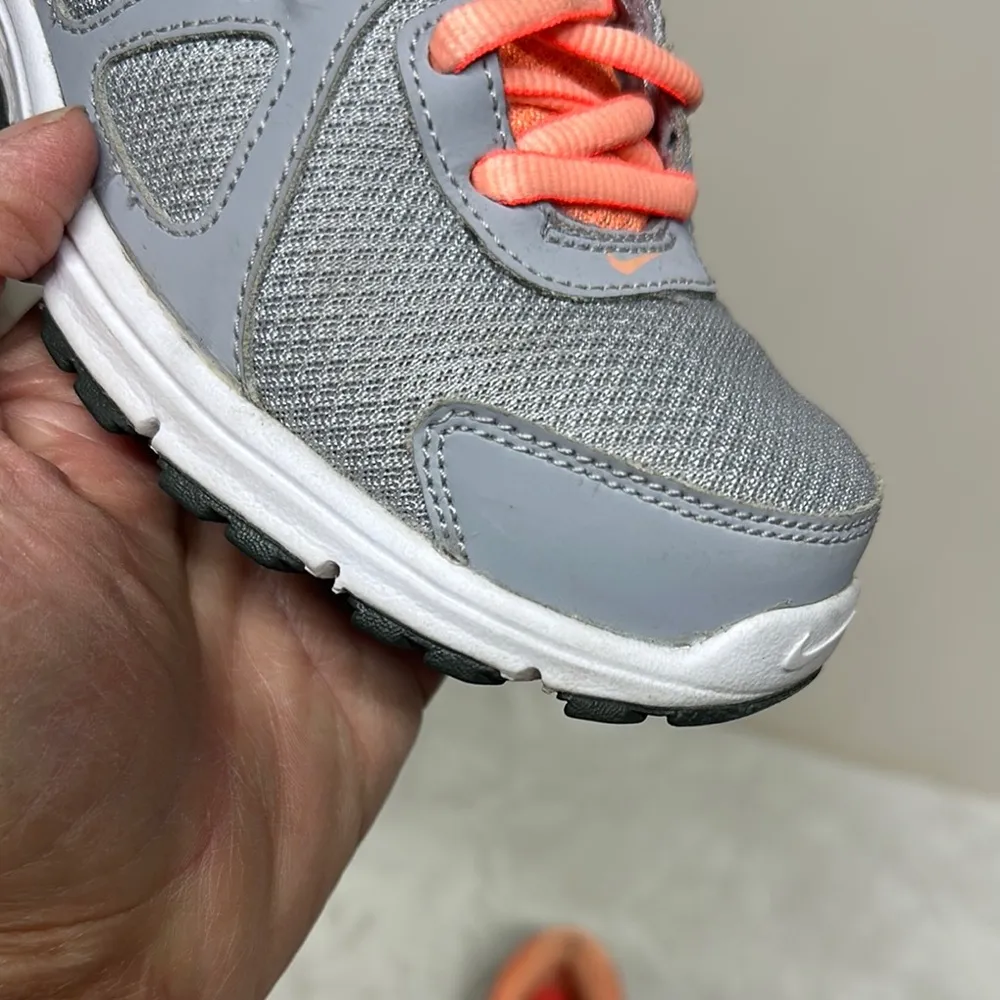 Nike Revolution Women's Athletic Shoes Gray and Orange - Image 4