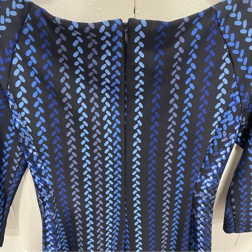 Donna Morgan Blue Patterned Knee Length Dress - Image 3