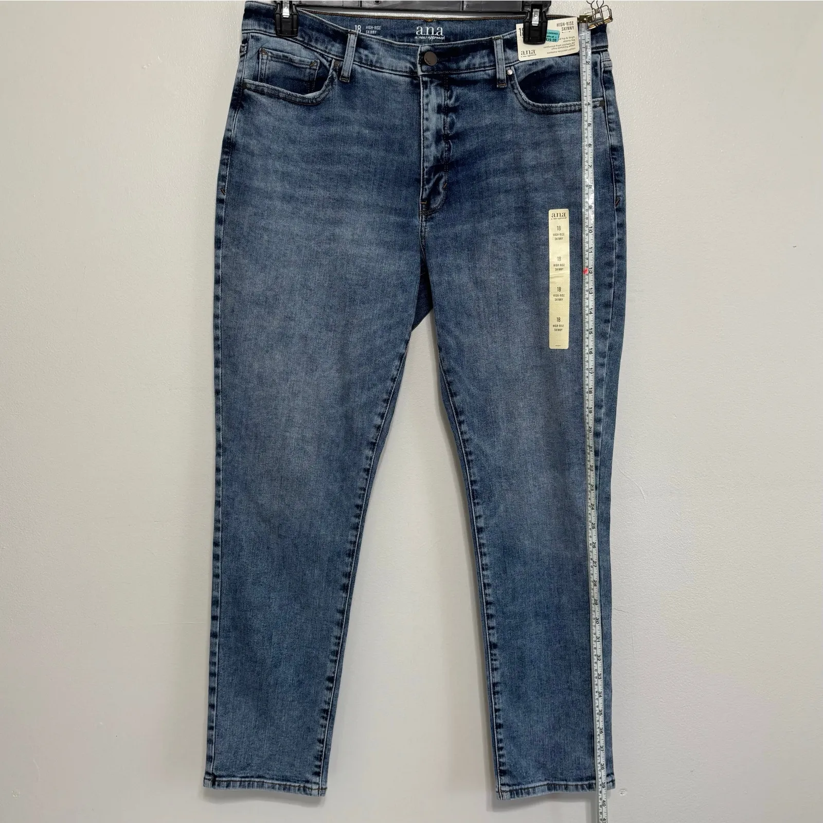 a.n.a. A New Approach High Rise Skinny Jeans NWT Size 18 Stretch Denim Blue - Image 5