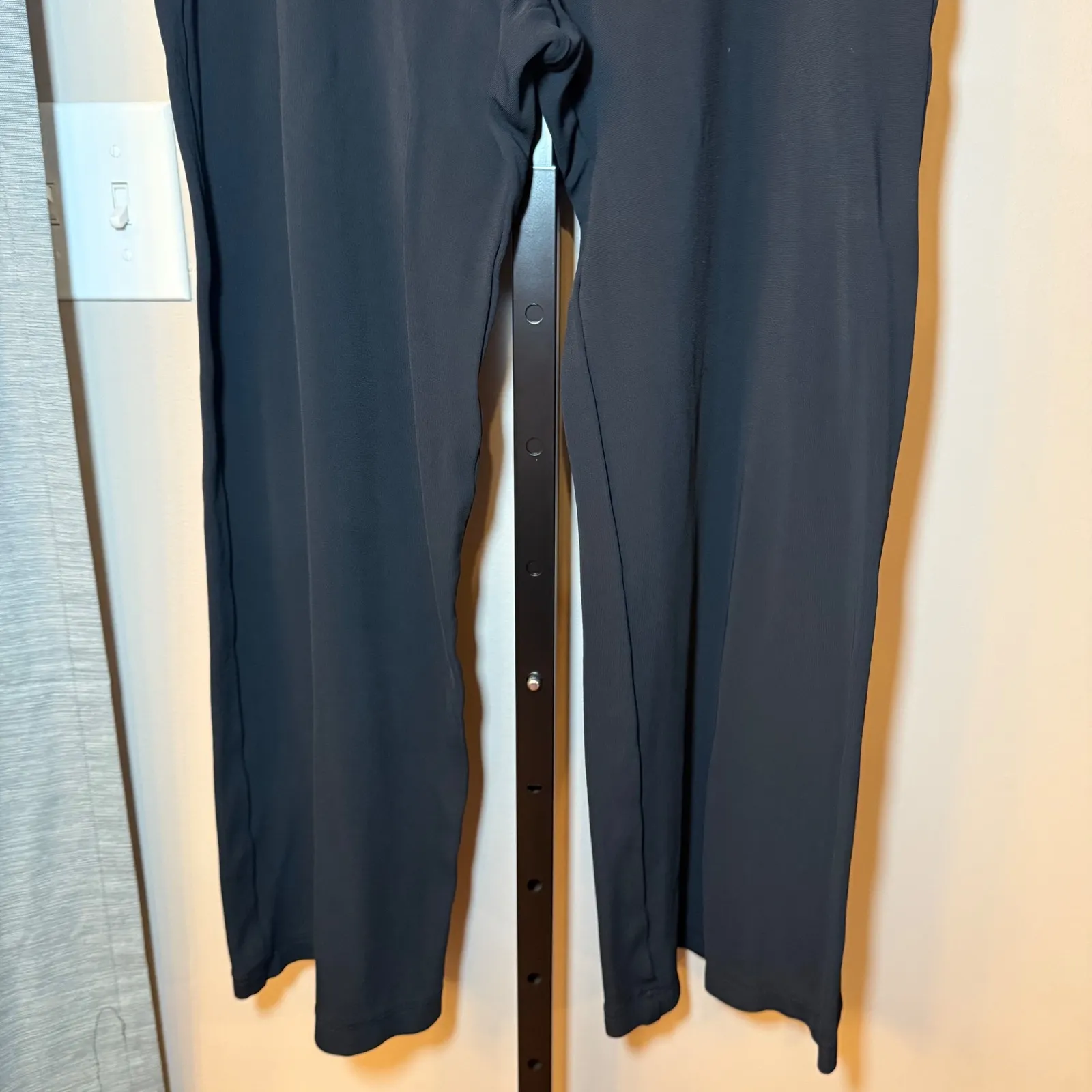 St John Collection‎ Cropped Dress Pants Pull On Black Size 6 - Image 3