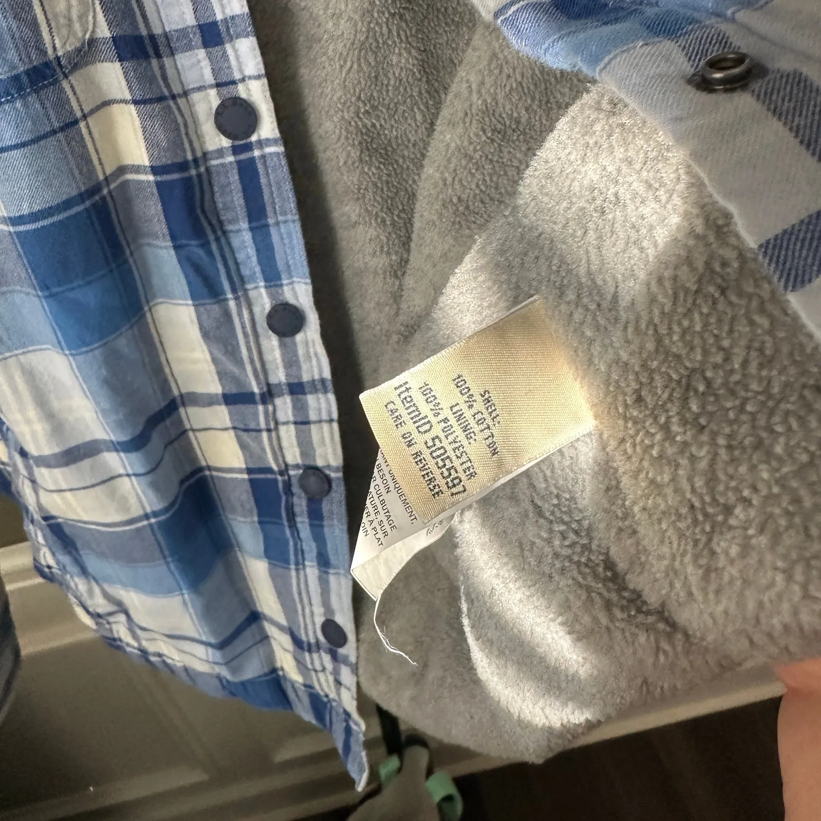 L.L. Bean Women’s Flannel Plaid Fleece Lined Shacket Small Blue - Image 7
