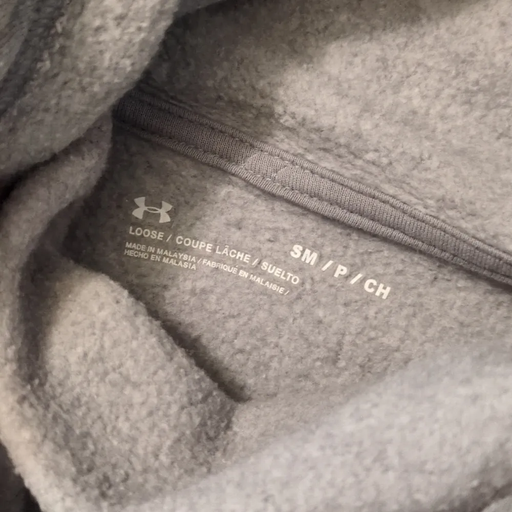 Under armour loose freedom hoodie size small - Image 3