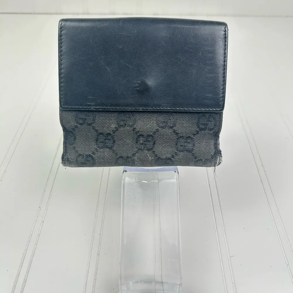 Gucci Vintage Black Multiple Compartment Wallet - Image 3
