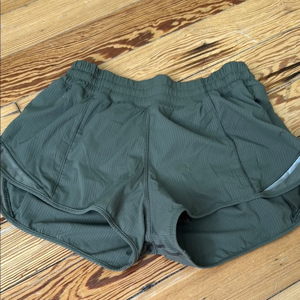 Lululemon Athletica Green Athletic Shorts with Elastic Waistband - Image 8