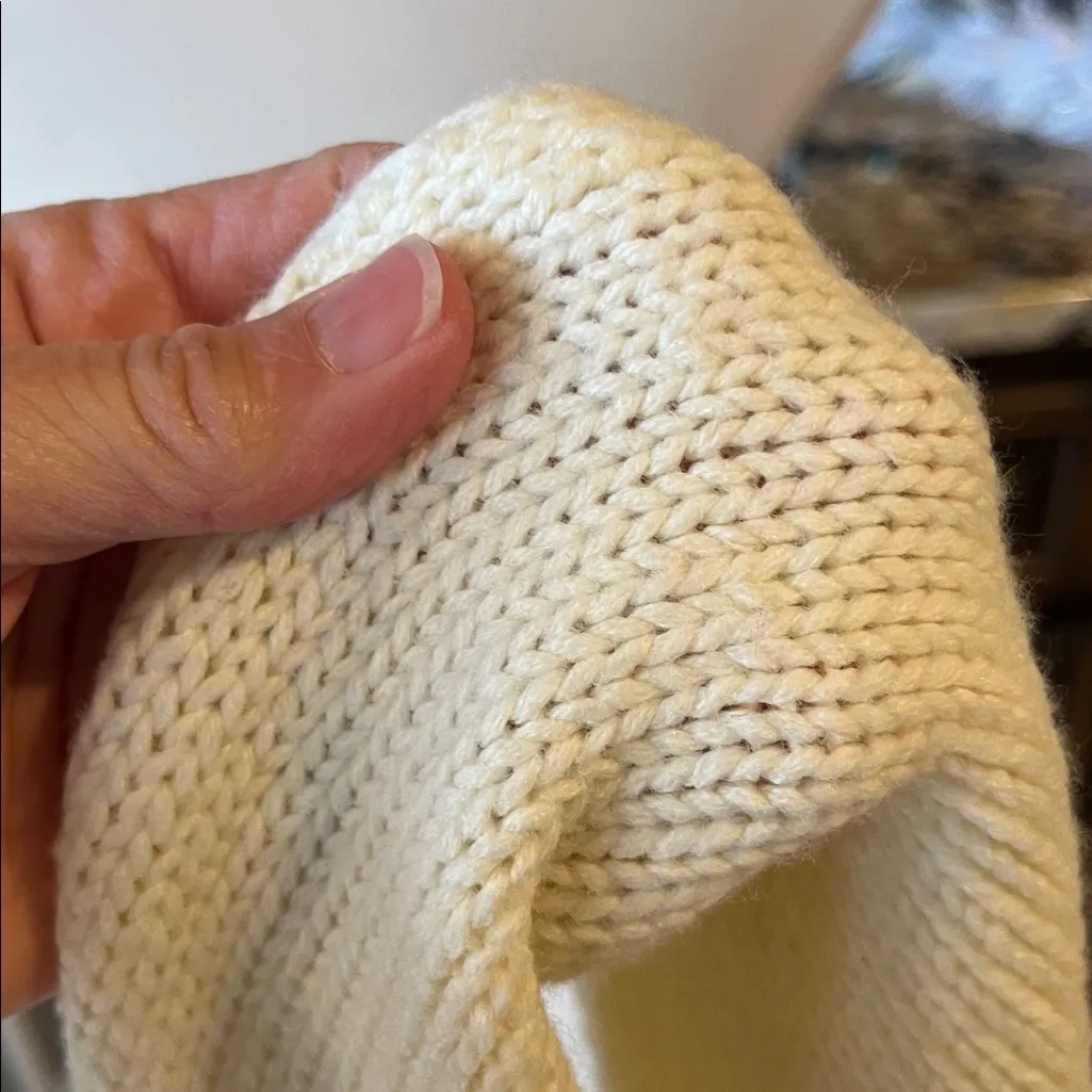 Crochet Acrylic Cream Winter Scarf with Green Accent Womens Girls - Image 7