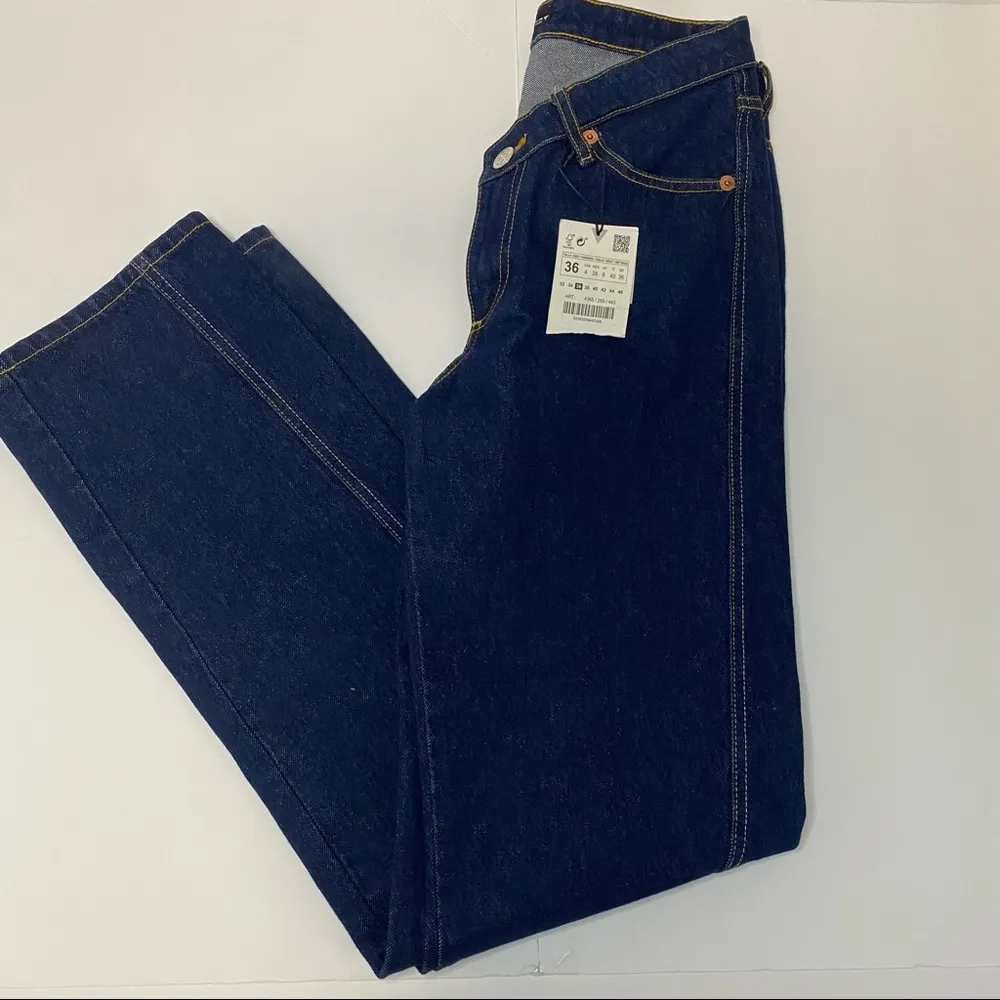 Zara Dark Blue Jeans with Low Front V - Image 4