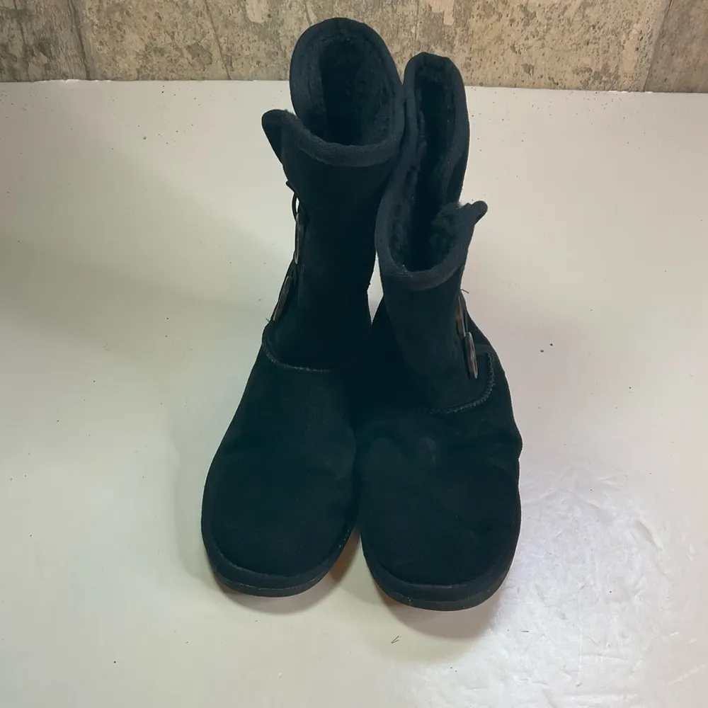 Lamo‎ Black Suede Mid - Image 2