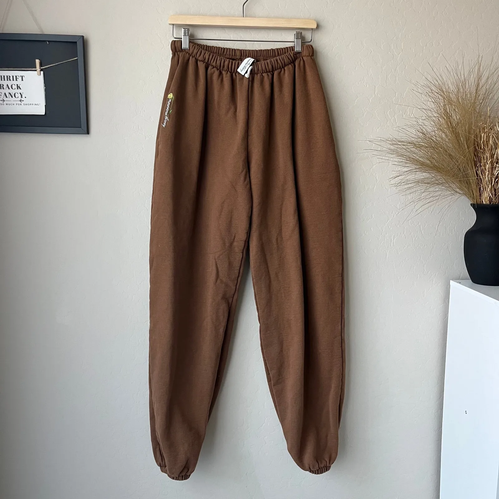 Heavy Manners Brown Embroidered Airport Lounge Jogger Sweatpants Women’s Size L‎ Size L - Image 2