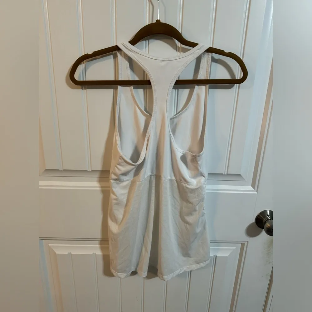 Fabletics White Cashel Curved Cinch Tank - Image 6