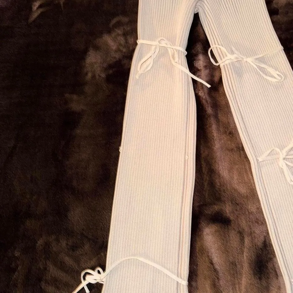 NWT Moniere De Voir Flared Knitted Laced Up Leggings Ivory Small - Image 3