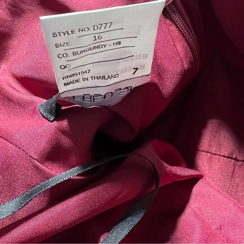 NWT  Draped Faux Wrap Cocktail Dress W/ Pockets Burgundy Size 16 D777 - Image 13